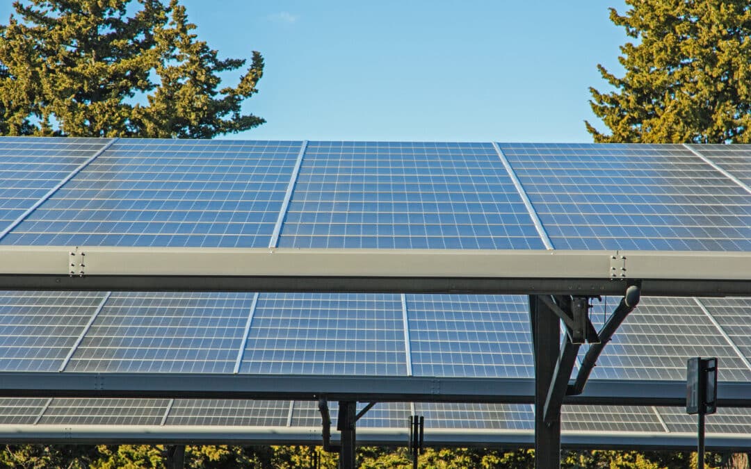 Installation d’ombrières photovoltaïques sur le parking de la Chevrotière